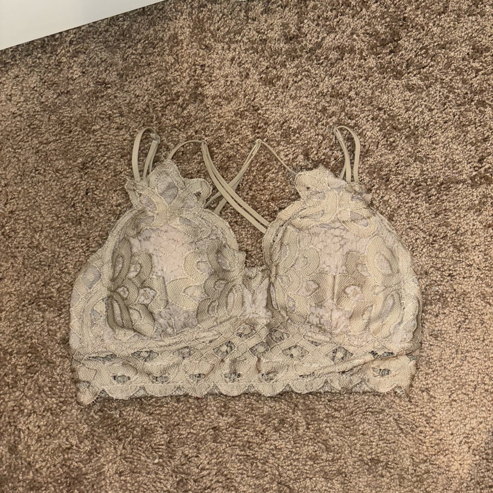 Wishlist size small tan lace bralette with adjustable straps
